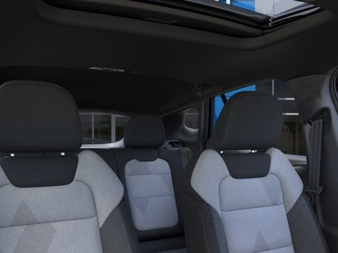New 2026 Chevrolet Trax RS w/ Sunroof Package image 24