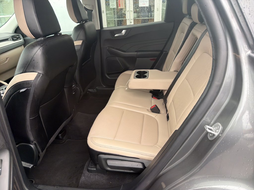 Used 2022 Ford Escape SEL AWD/4WD image 24