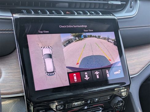 Used 2022 Jeep Grand Cherokee Summit w/ Adv Protech Group IV image 25