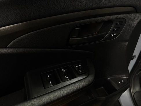 Used 2024 Honda Passport TrailSport image 14