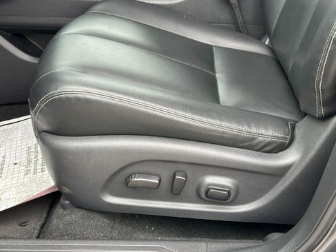 Used 2023 Nissan Murano SV image 16