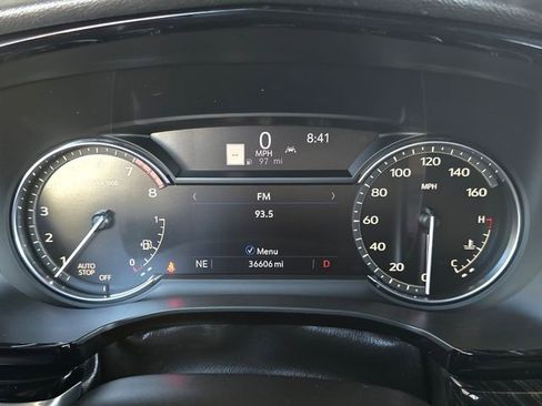 Used 2022 Cadillac XT6 Premium Luxury FWD image 12