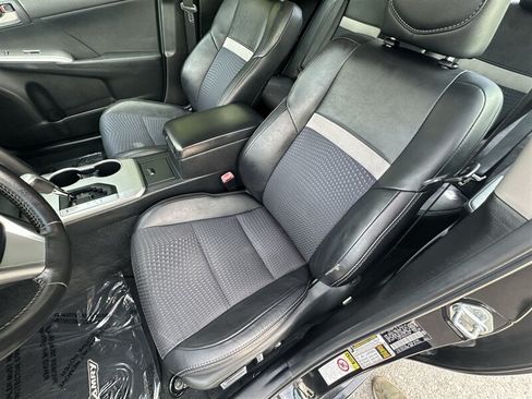 Used 2012 Toyota Camry SE FWD image 52