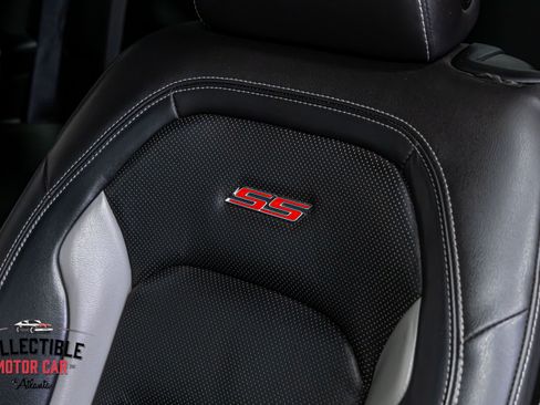 Used 2016 Chevrolet Camaro SS RWD image 75
