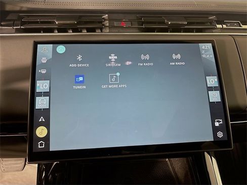 Used 2025 Land Rover Range Rover Sport SE image 15