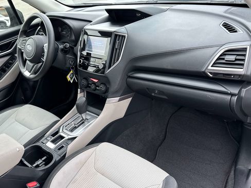 Used 2019 Subaru Forester image 18