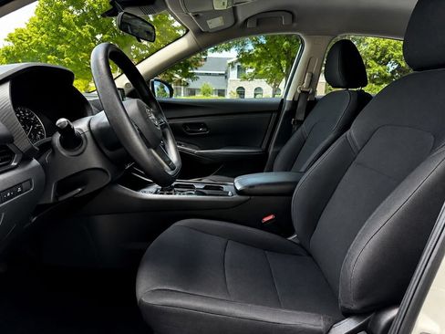 Used 2024 Nissan Sentra S FWD image 21