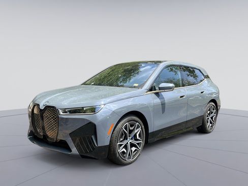 Used 2024 BMW iX M60 image 1