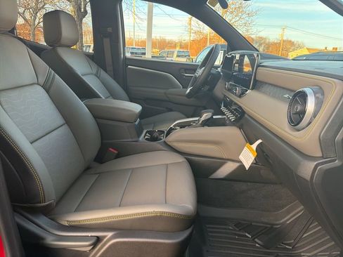 New 2026 Chevrolet Colorado ZR2 w/ Technology Package image 23