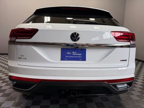 Used 2022 Volkswagen Atlas Cross Sport SE image 9