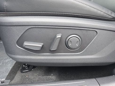 New 2026 Kia Sportage SX image 22