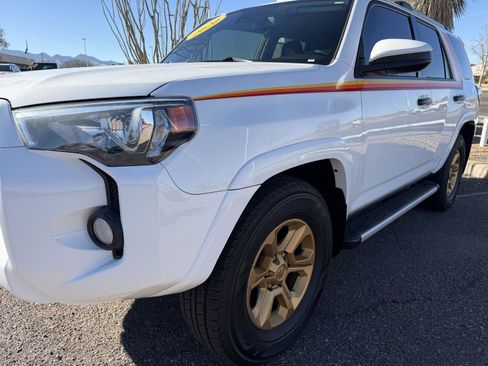 Used 2020 Toyota 4Runner SR5 image 11