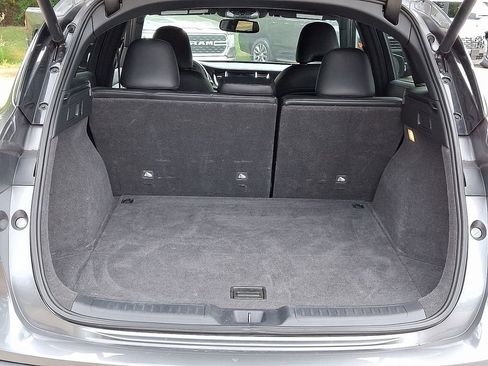 Used 2022 INFINITI QX50 Luxe w/ Appearance Package image 32