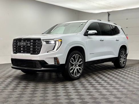 New 2026 GMC Acadia Denali Ultimate AWD/4WD image 2