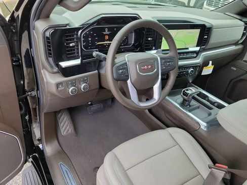 New 2026 GMC Sierra 1500 SLT w/ SLT Premium Package AWD/4WD image 18