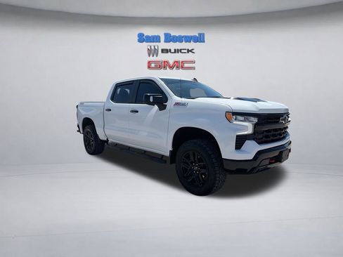 Used 2022 Chevrolet Silverado 1500 LT Trail Boss w/ LT Trail Boss Premium Package image 2