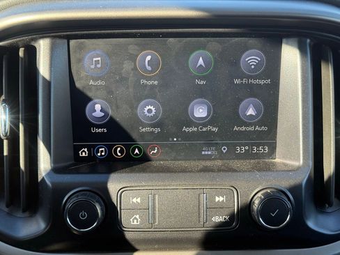 Used 2021 Chevrolet Colorado Z71 w/ Safety Package image 9