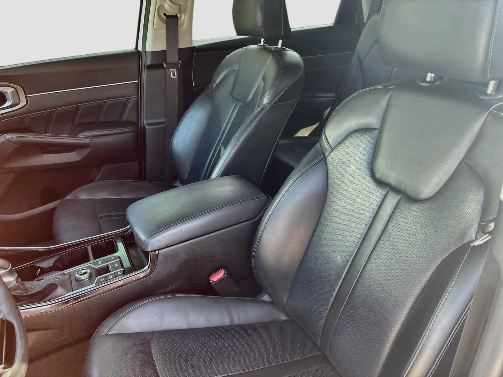 Used 2021 Kia Sorento SX FWD image 30