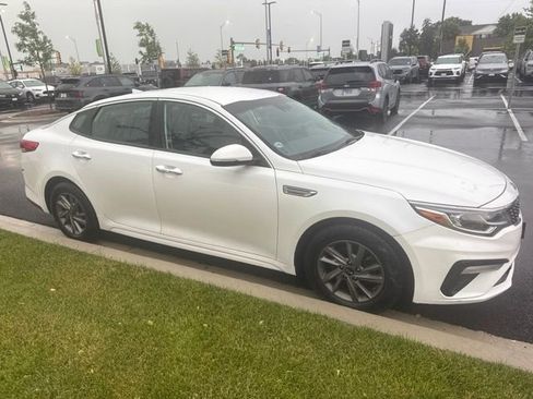 Used 2020 Kia Optima LX FWD image 8