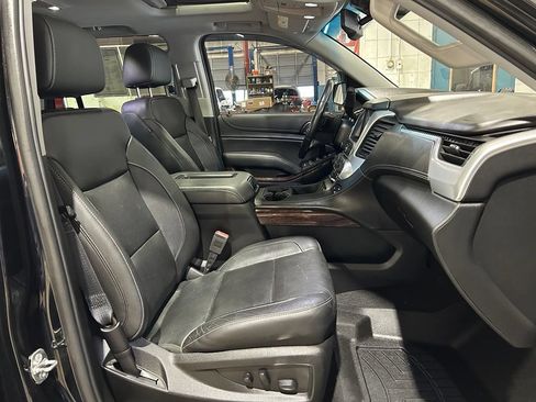 Used 2020 GMC Yukon SLT AWD/4WD image 47