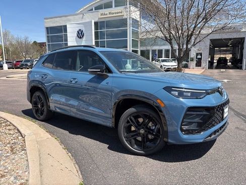 New 2026 Volkswagen Tiguan SE R-Line AWD/4WD image 1