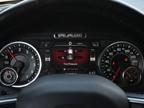 Used 2020 RAM 1500 Laramie w/ Sport Appearance Package AWD/4WD image 12