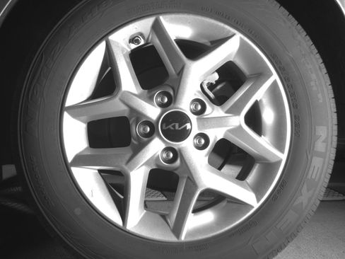 Used 2025 Kia Soul LX w/ LX Technology Package image 14