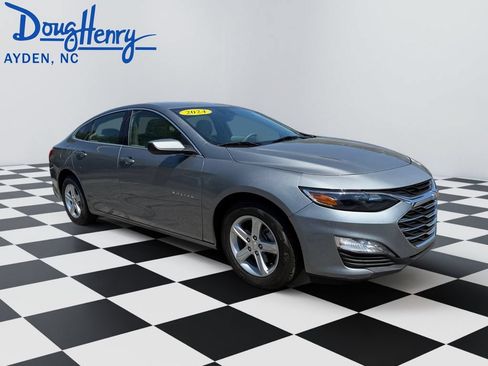 Used 2024 Chevrolet Malibu LT FWD image 7