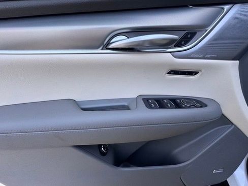 New 2026 Cadillac XT5 Premium Luxury w/ Driver Assist Package image 14