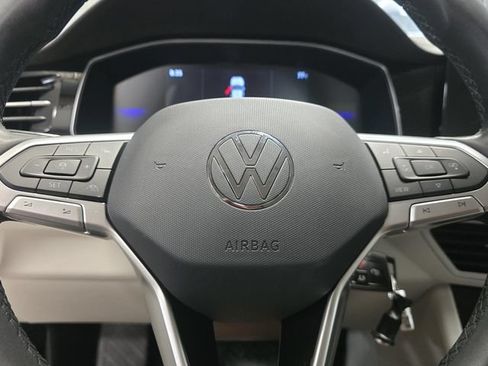 Used 2025 Volkswagen Jetta S FWD image 9