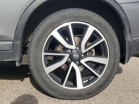 Used 2020 Nissan Rogue SL w/ Premium Package image 5