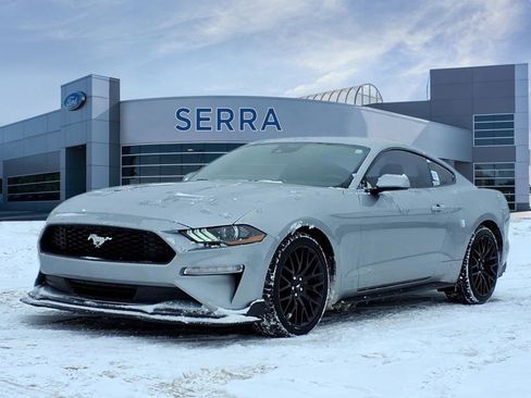 Used 2022 Ford Mustang Coupe image 1