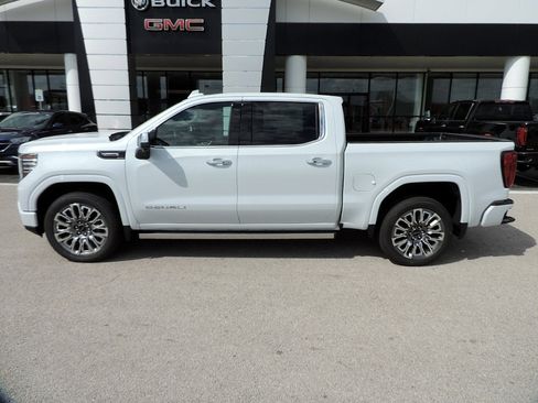 New 2026 GMC Sierra 1500 Denali Ultimate AWD/4WD image 8