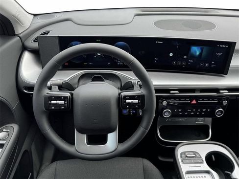 New 2026 Hyundai Ioniq 9 SE image 17