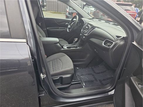 Used 2023 Chevrolet Equinox LT AWD/4WD image 23