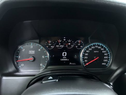 Used 2018 GMC Yukon Denali w/ Open Road Package AWD/4WD image 17