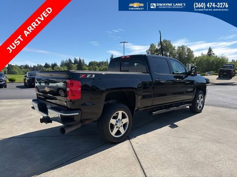 Used 2019 Chevrolet Silverado 2500 LT w/ LT Convenience Package AWD/4WD image 4