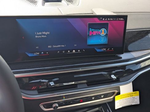 New 2026 BMW X7 M60i image 11