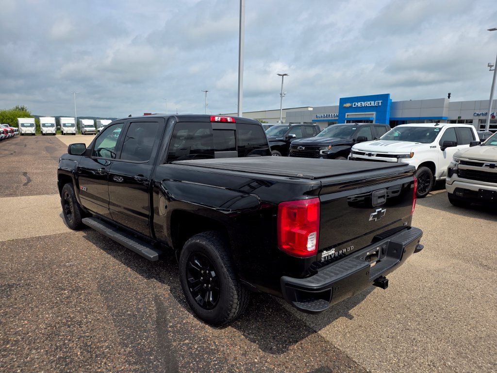 Used 2017 Chevrolet Silverado 1500 LTZ Z71 w/ LTZ Plus Package AWD/4WD image 5