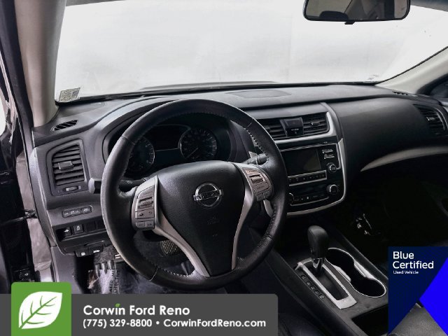 Used 2017 Nissan Altima 2.5 SV FWD image 11