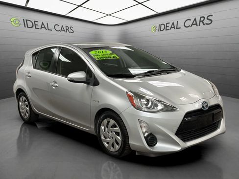 Used 2015 Toyota Prius C Two FWD image 3