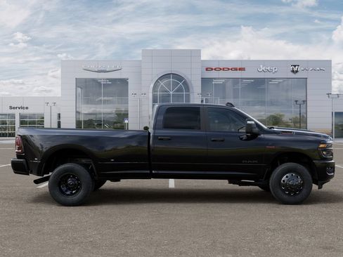 New 2026 RAM 3500 Big Horn w/ Night Edition AWD/4WD image 21