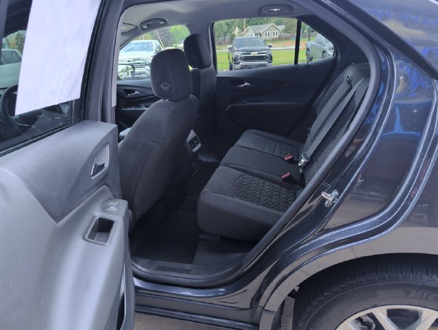 Used 2023 Chevrolet Equinox LT FWD image 23