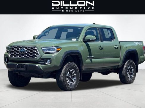 Used 2021 Toyota Tacoma TRD Off-Road w/ TRD Premium Off Road Package AWD/4WD image 8