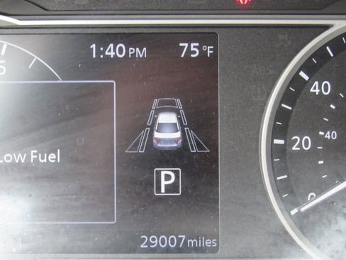 Certified 2025 Nissan Versa SV image 28