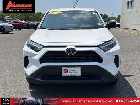 Used 2023 Toyota RAV4 LE AWD/4WD image 2