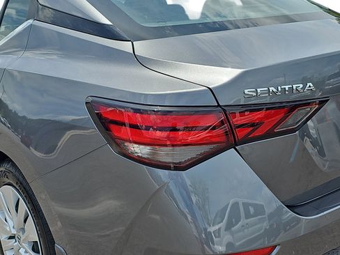 Used 2024 Nissan Sentra S FWD image 30