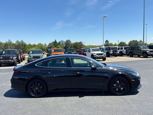 Used 2022 Hyundai Sonata N Line FWD image 2