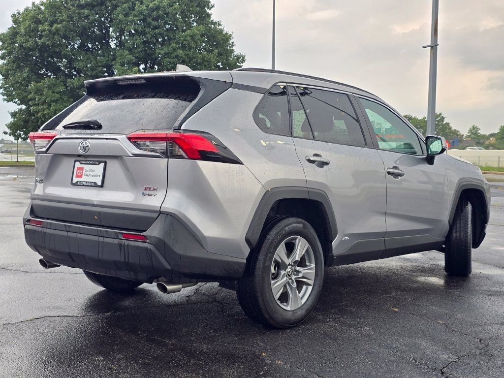 Certified 2025 Toyota RAV4 XLE AWD/4WD image 15