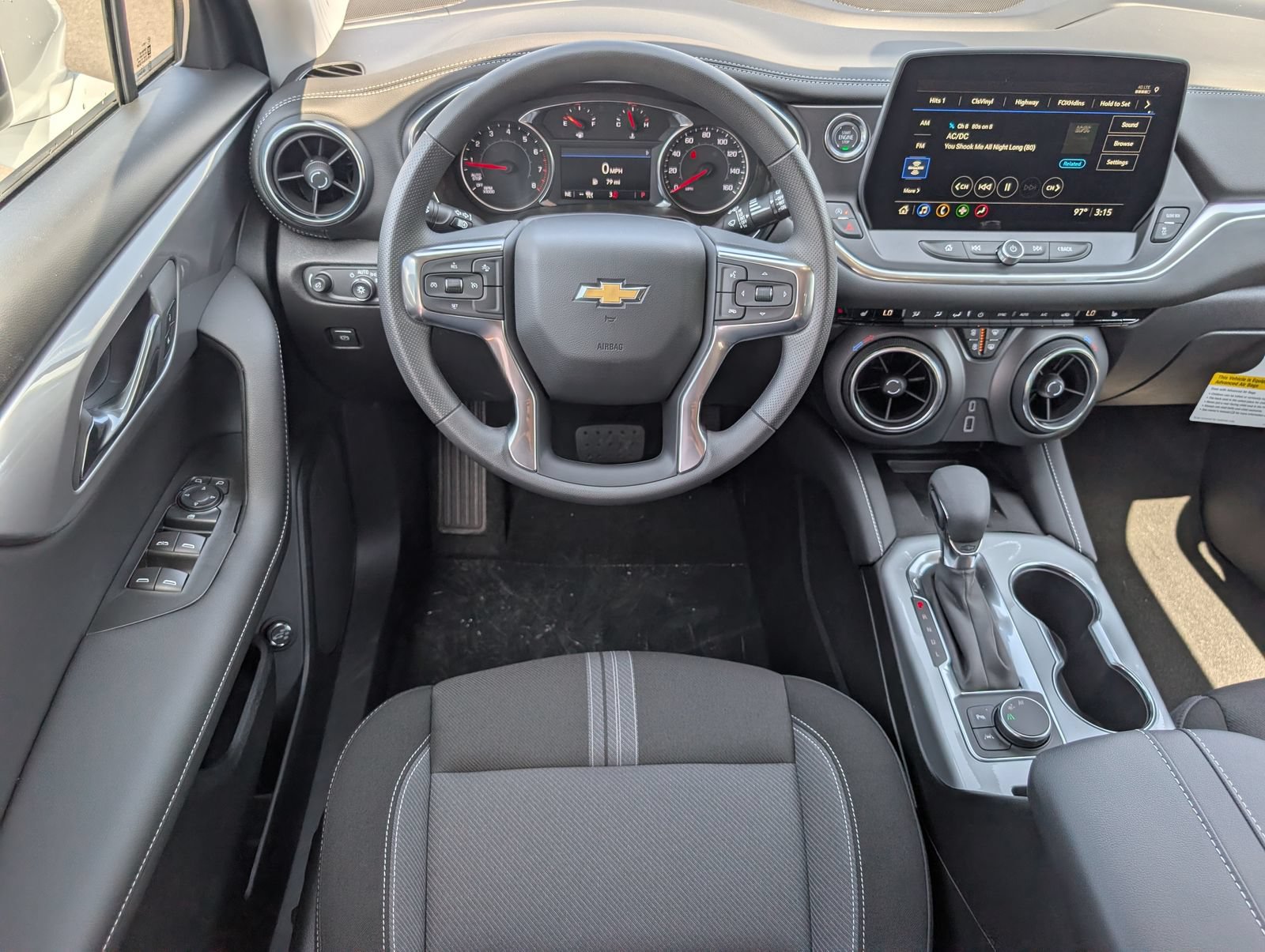 New 2026 Chevrolet Blazer LT w/ Convenience Package FWD image 8